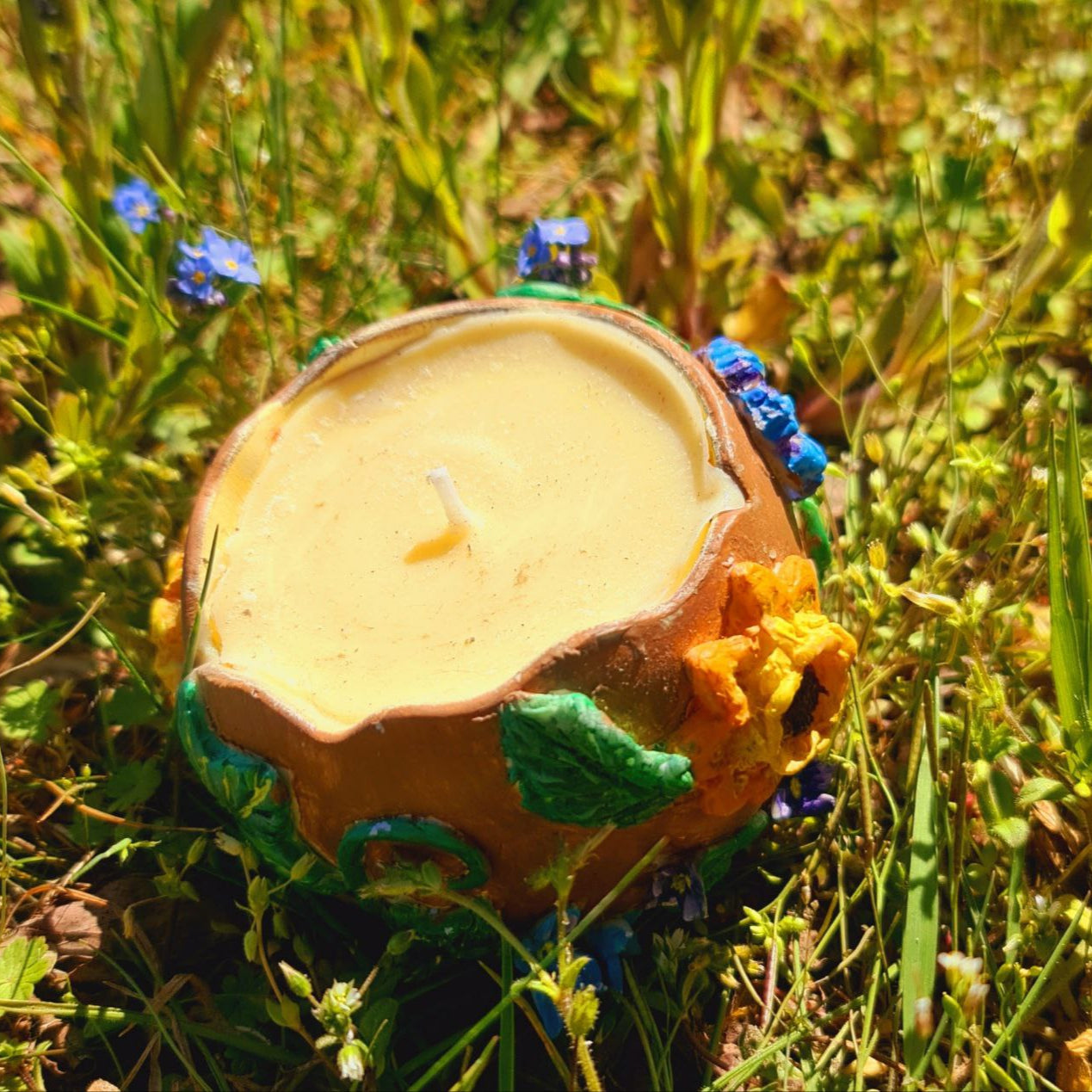 Handmade Candle in Gypsum Candleholder with Polymer Clay Flowers