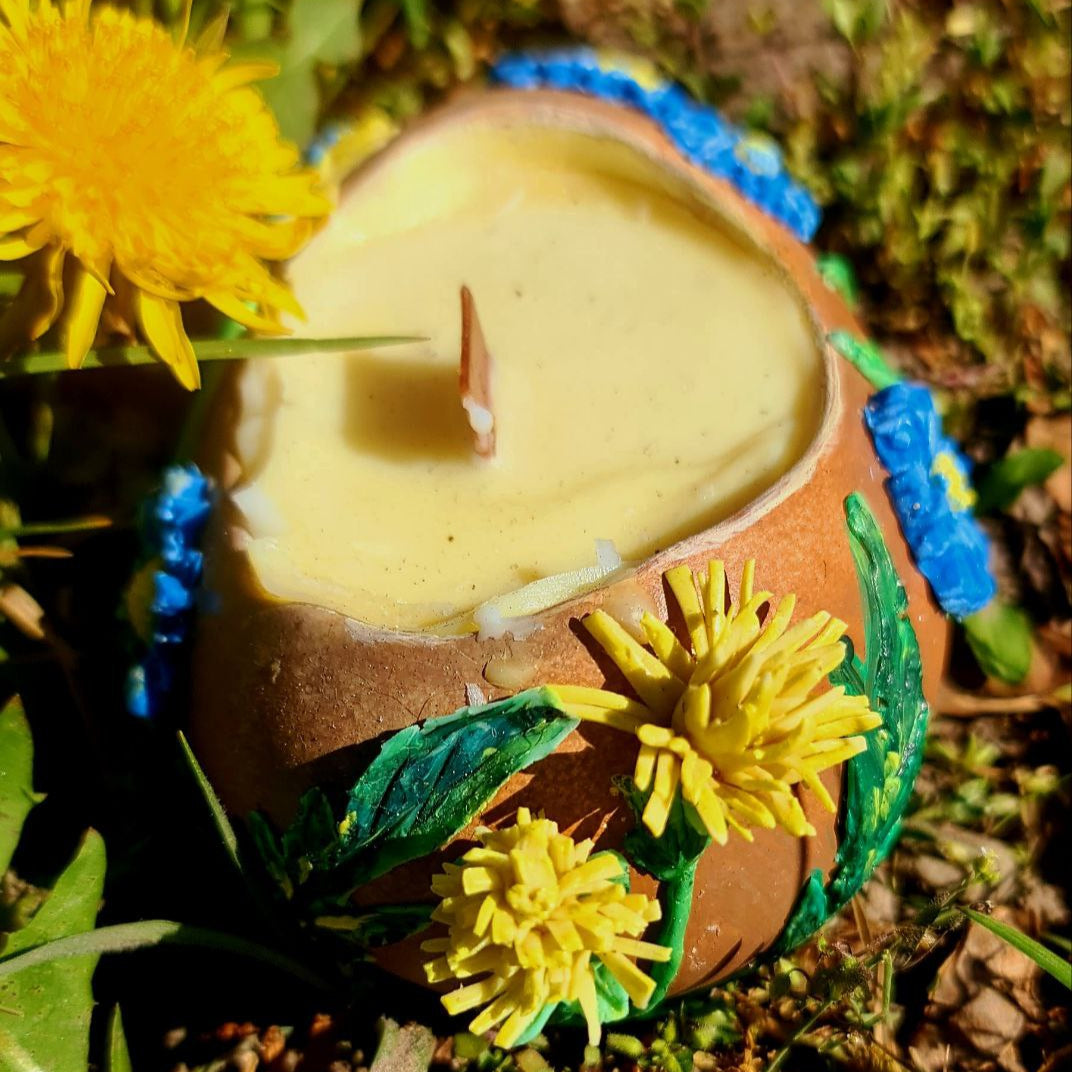 Handmade Candle in Gypsum Candleholder with Polymer Clay Flowers