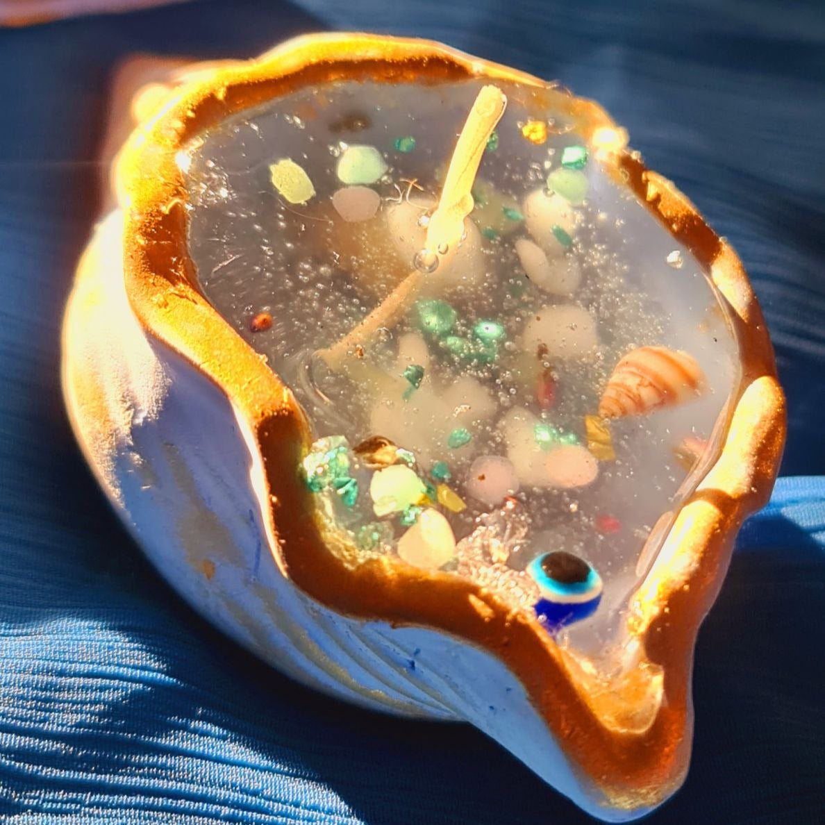 Handmade candle in gypsum container “shell”